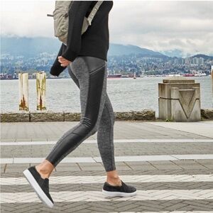 Athleta Herringbone Luxe Drifter Legging - S